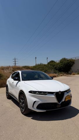 אלפא רומיאו טונלה
