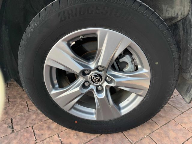 טויוטה RAV4