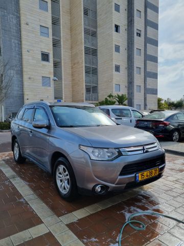 מודעת רכב מיצובישי אאוטלנדר