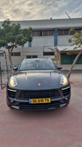 פורשה מקאן