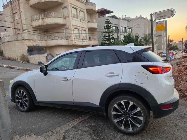 CX-3 Urban אוט׳ 1.5 (116 כ״ס)