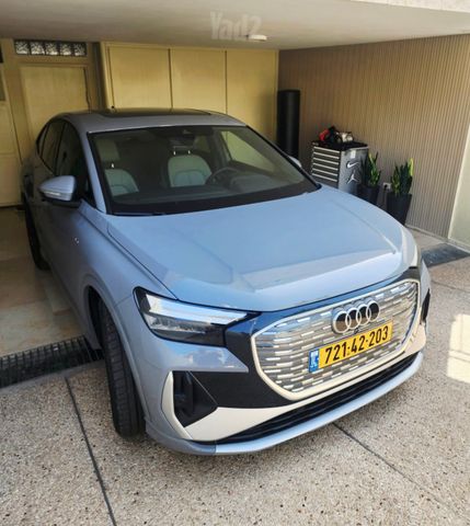 אאודי Q4 e-tron