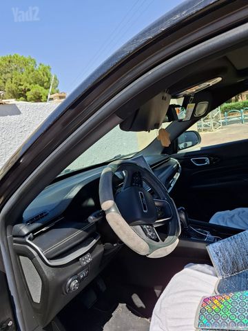מודעת רכב ג'יפ קומפאס