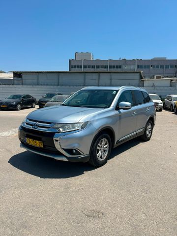 מיצובישי אאוטלנדר