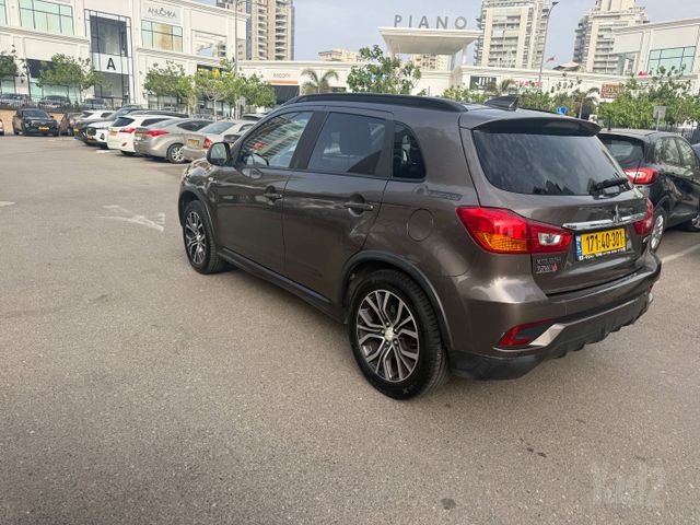 מיצובישי ASX