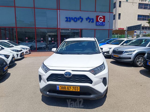 טויוטה RAV4