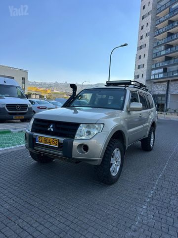 מודעת רכב מיצובישי פג'רו