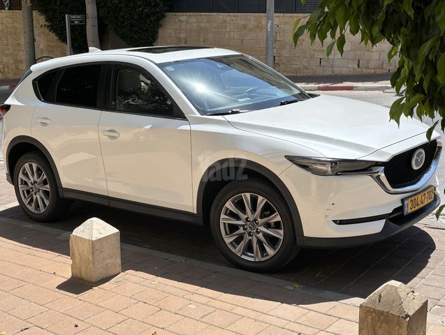 מודעת רכב מאזדה CX-5