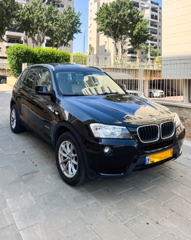 ב מ וו X3