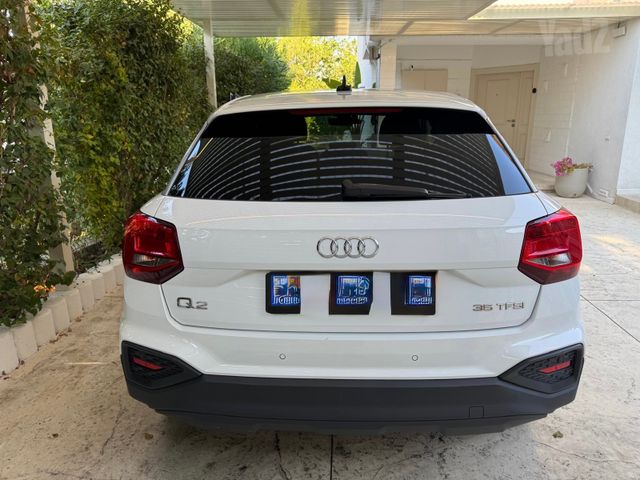 אאודי Q2
