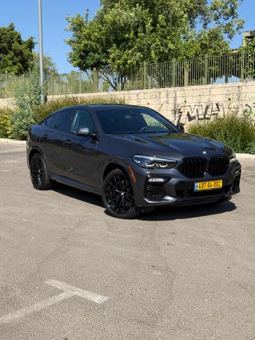 ב מ וו X6