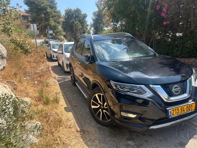ניסאן אקס טרייל