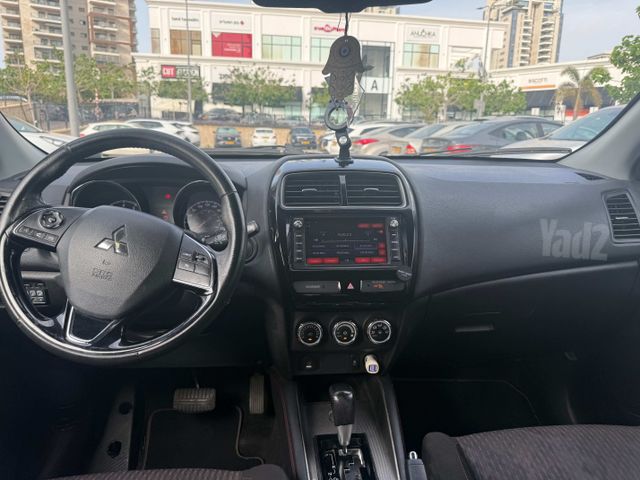 מיצובישי ASX