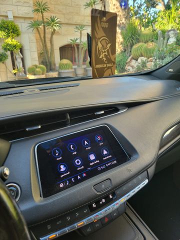 קאדילק XT4