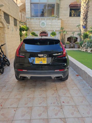 קאדילק XT4