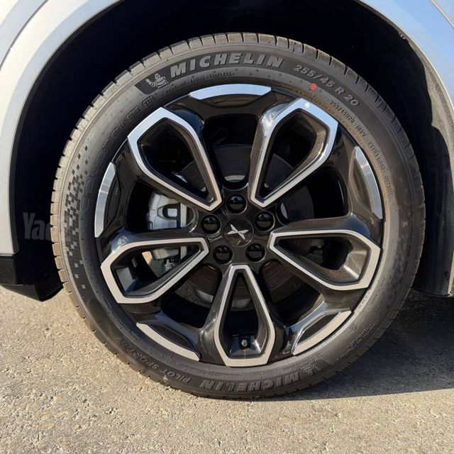 אקספנג G6