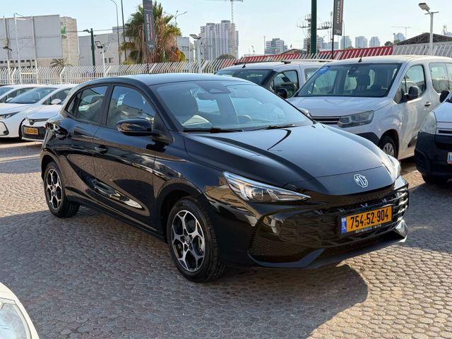 אם ג'י MG3