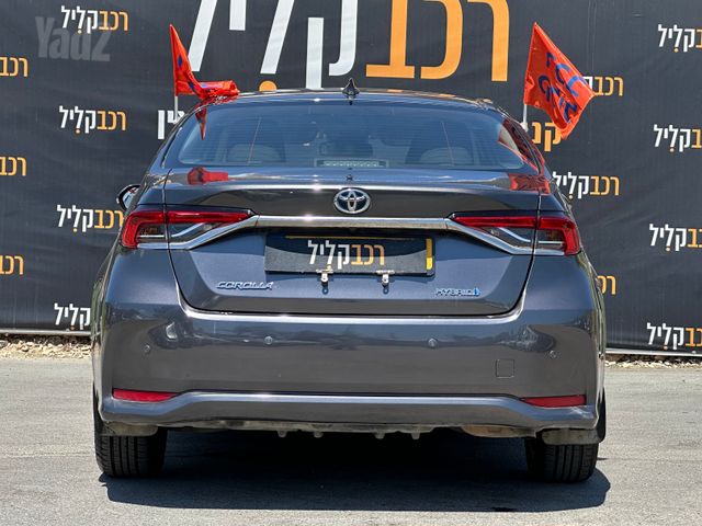 טויוטה קורולה