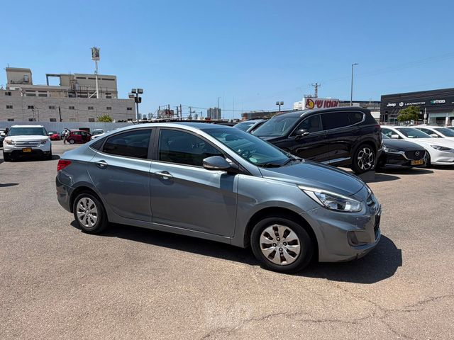 יונדאי אקסנט i25