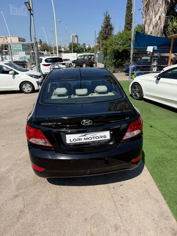 יונדאי אקסנט i25