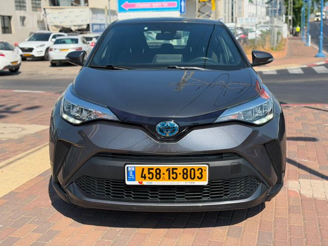 טויוטה C-HR