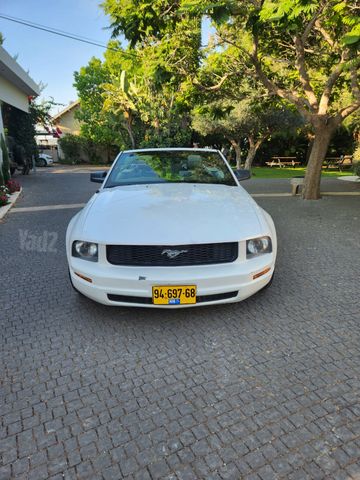 מודעת רכב פורד מוסטנג