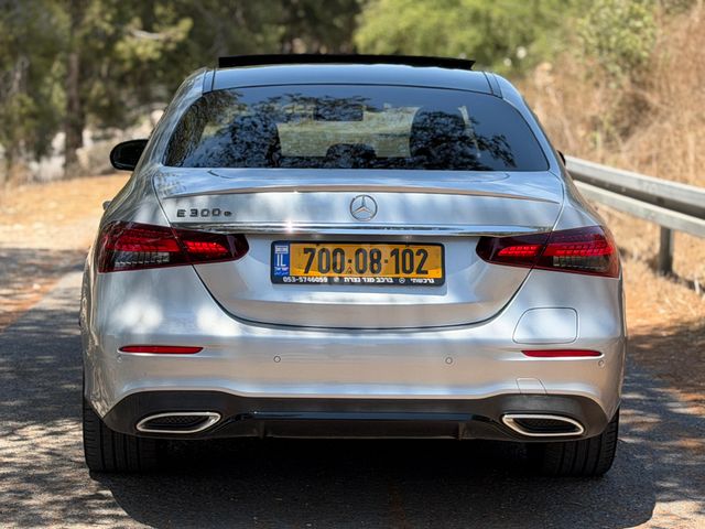 מרצדס-בנץ E-class