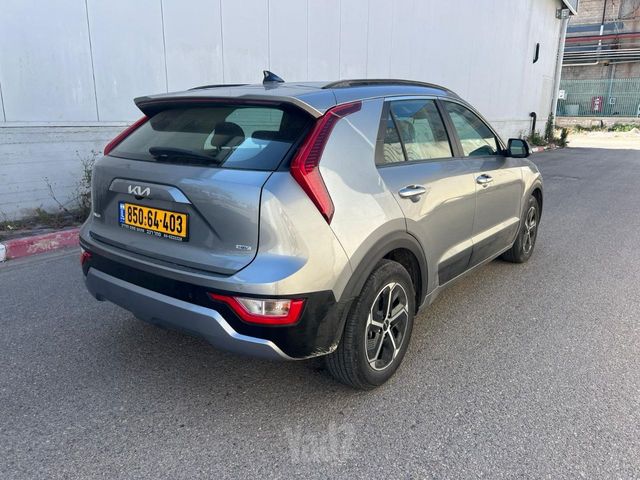 קיה נירו