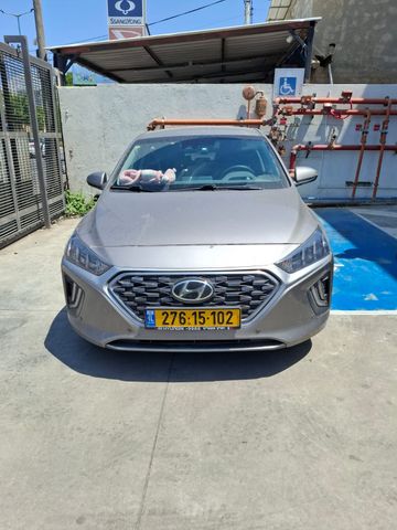 יונדאי איוניק