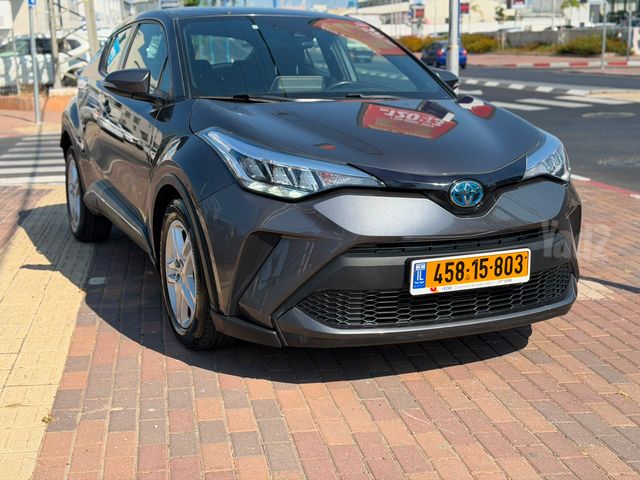 טויוטה C-HR