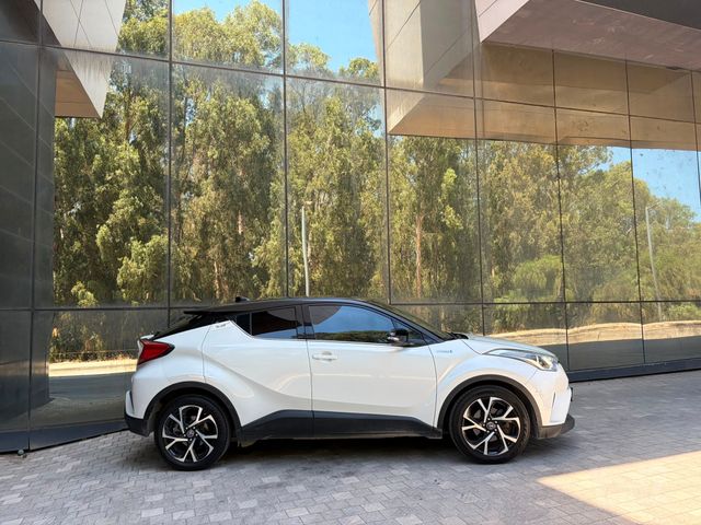 טויוטה C-HR