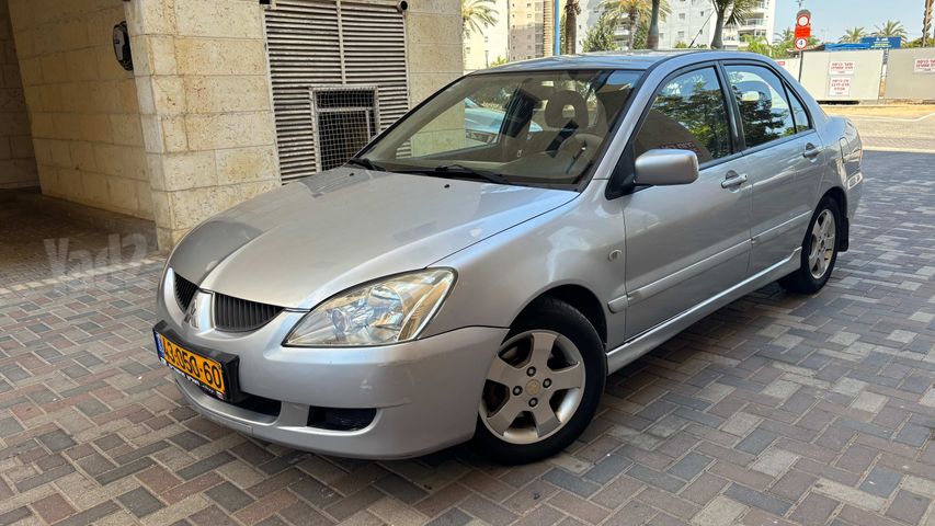 מודעת רכב מיצובישי לנסר