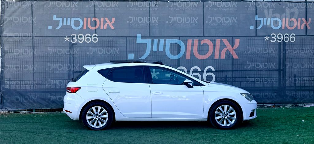 סיאט לאון