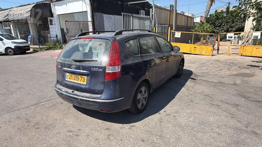 יונדאי i30