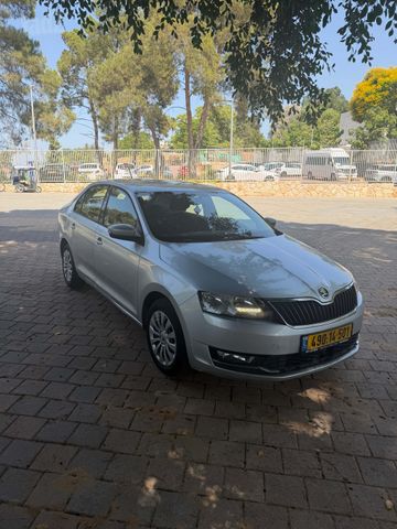 סקודה ראפיד