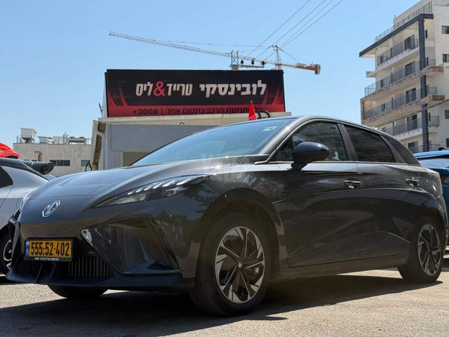 מודעת רכב אם ג'י MG4