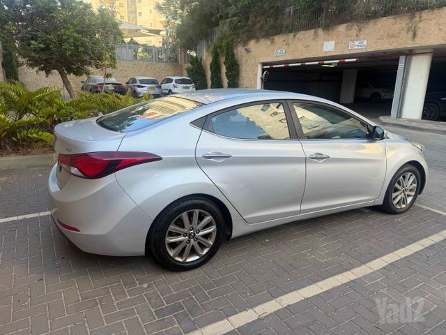 יונדאי I35