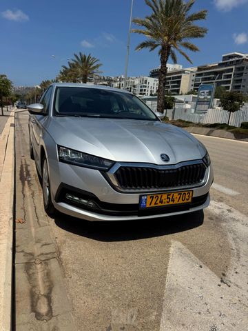 סקודה אוקטביה