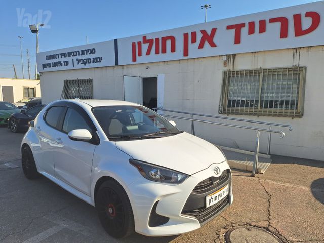מודעת רכב טויוטה יאריס