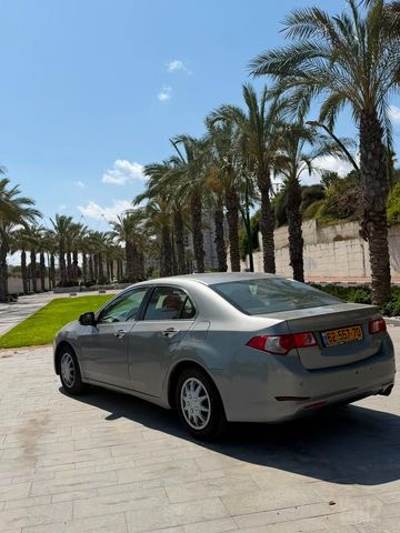 הונדה אקורד