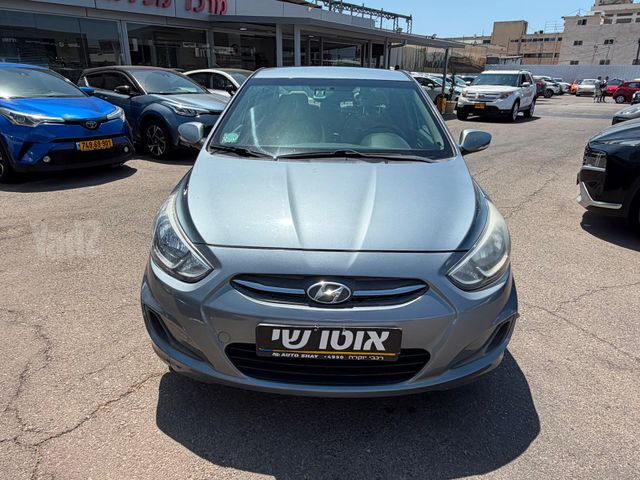 יונדאי אקסנט i25