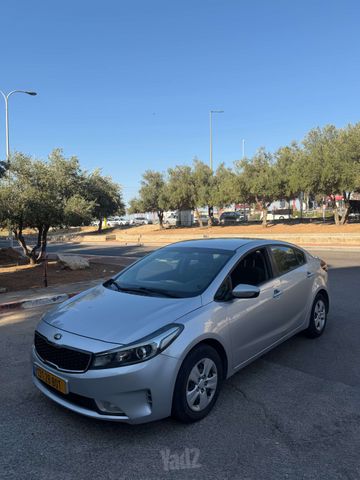 מודעת רכב קיה פורטה