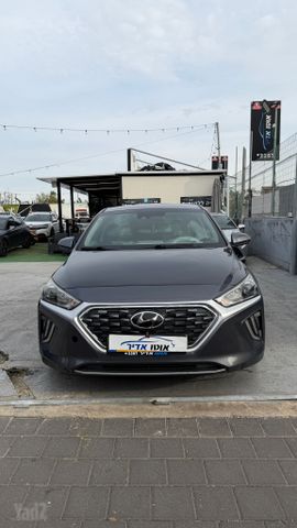 יונדאי איוניק