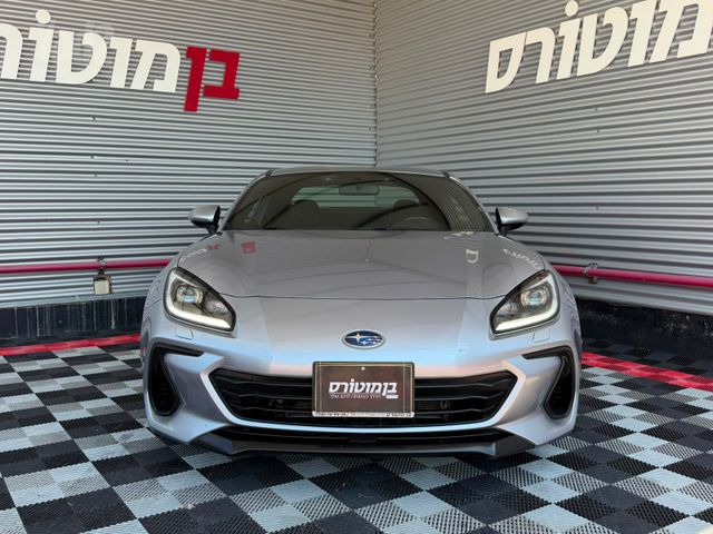 סובארו BRZ