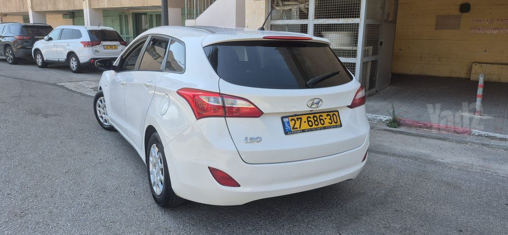 יונדאי i30