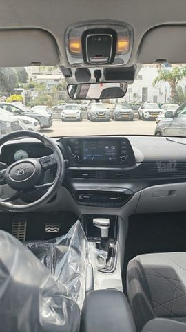 מודעת רכב יונדאי באיון 2
