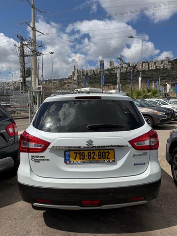 סוזוקי קרוסאובר