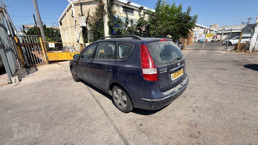 יונדאי i30