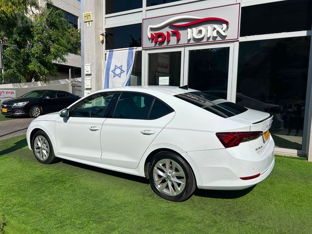 סקודה אוקטביה