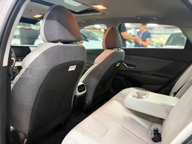 יונדאי אלנטרה